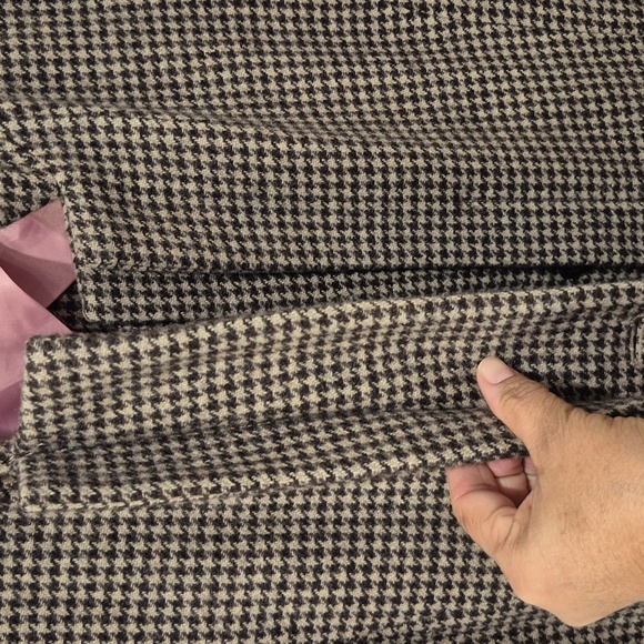 Eddie Bauer Women's Houndstooth Blazer 100% Wool. Black and Brown Size 6. - Picture 12 of 13